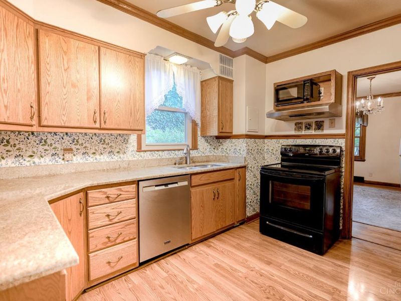 811 Lawn Avenue, Hamilton, OH 45013 Photo 13