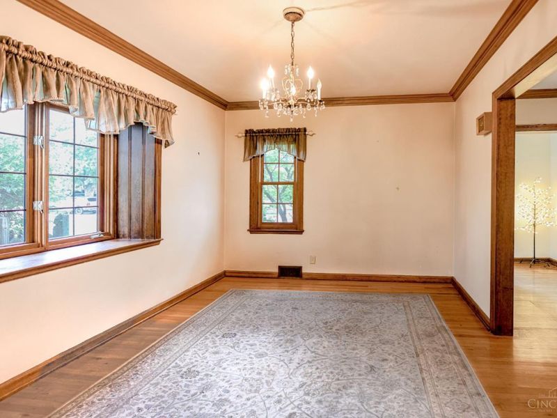 811 Lawn Avenue, Hamilton, OH 45013 Photo 9