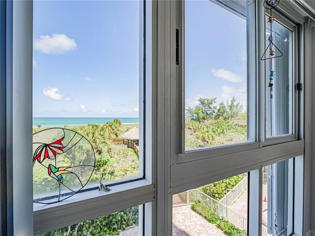 2700 N Highway A1a, Unit 305, Fort Pierce, FL 34949 Photo