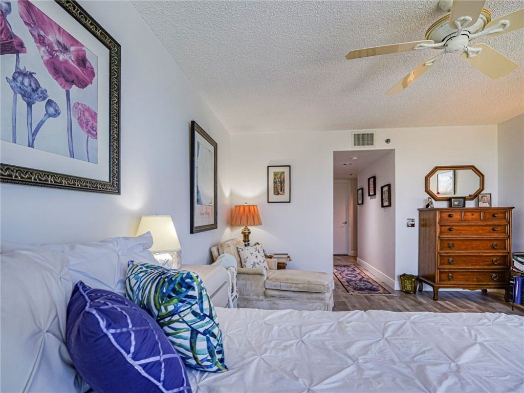 2700 N Highway A1a, Unit 305, Fort Pierce, FL 34949 Photo