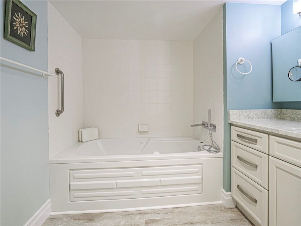 2700 N Highway A1a, Unit 305, Fort Pierce, FL 34949 Photo
