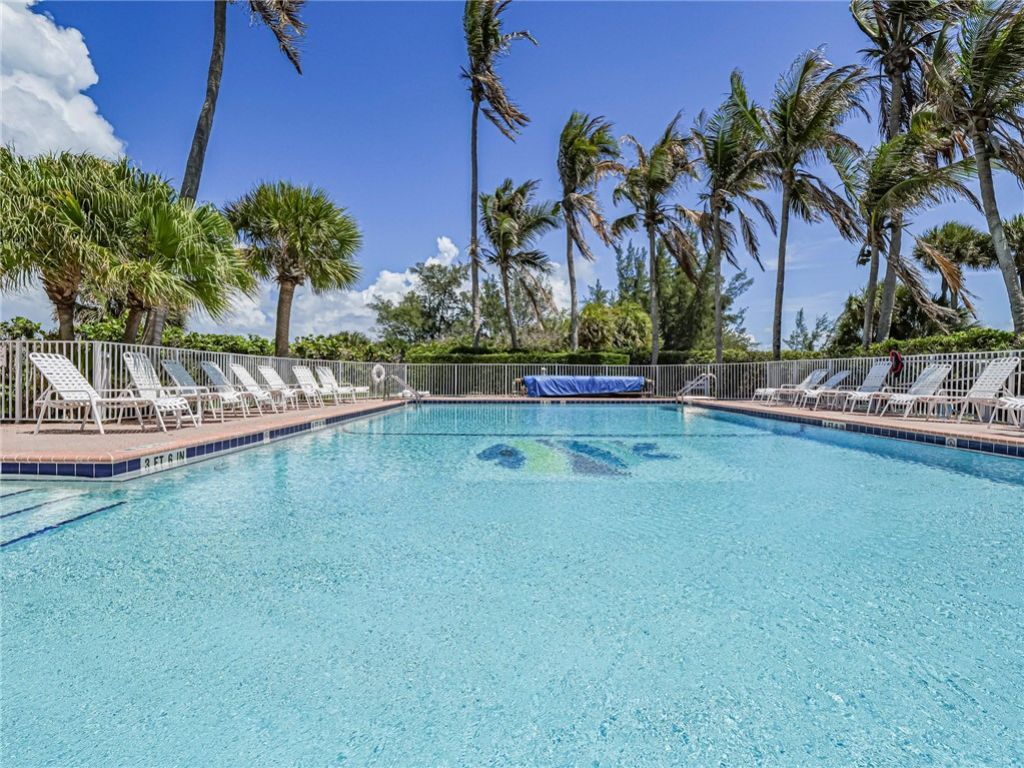 2700 N Highway A1a, Unit 305, Fort Pierce, FL 34949 Photo