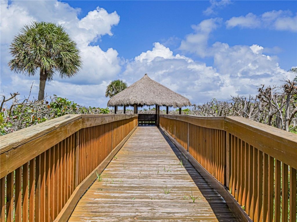 2700 N Highway A1a, Unit 305, Fort Pierce, FL 34949 Photo