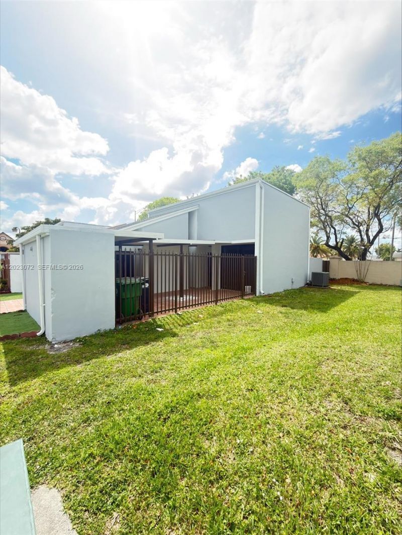 Please Call For Address, Miami, FL 33175 Photo