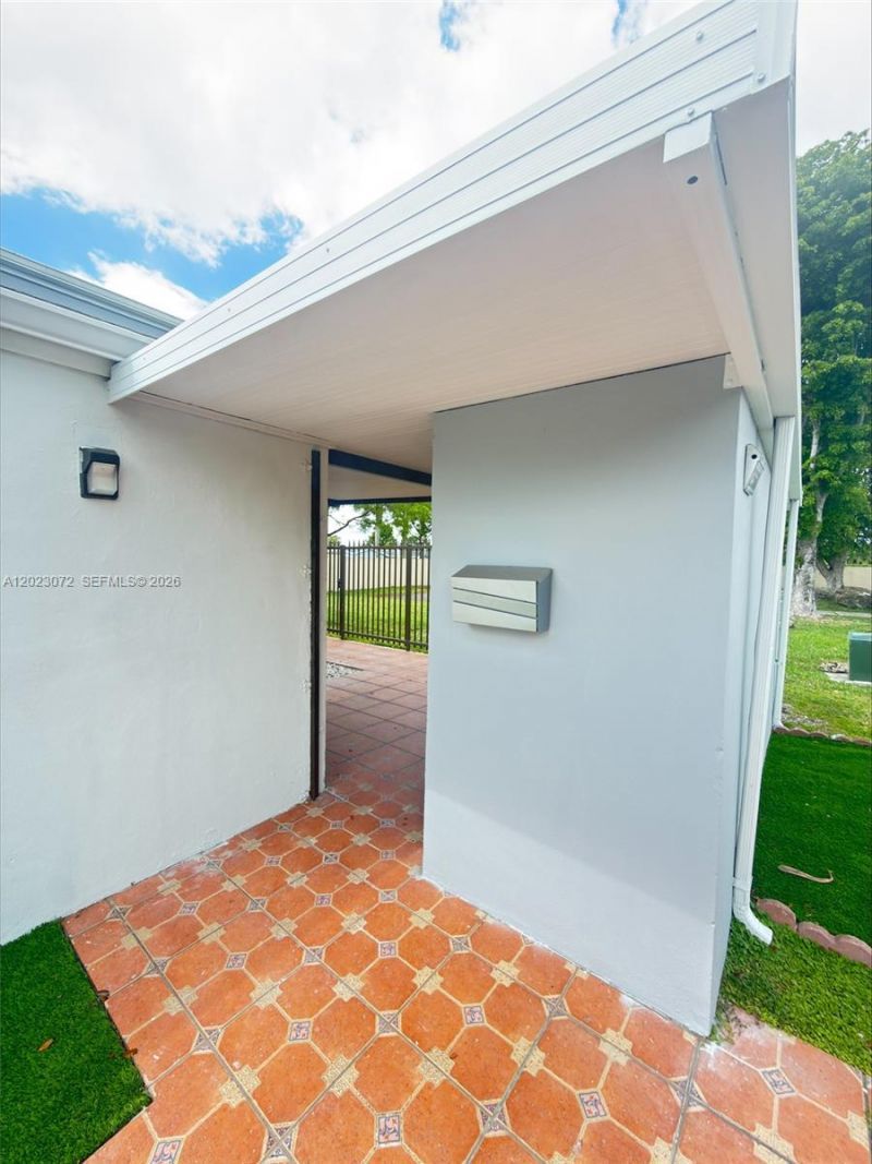 Please Call For Address, Miami, FL 33175 Photo