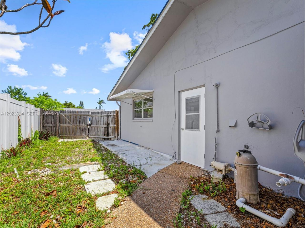 3310 NW 66th St, Fort Lauderdale, FL 33309 Photo