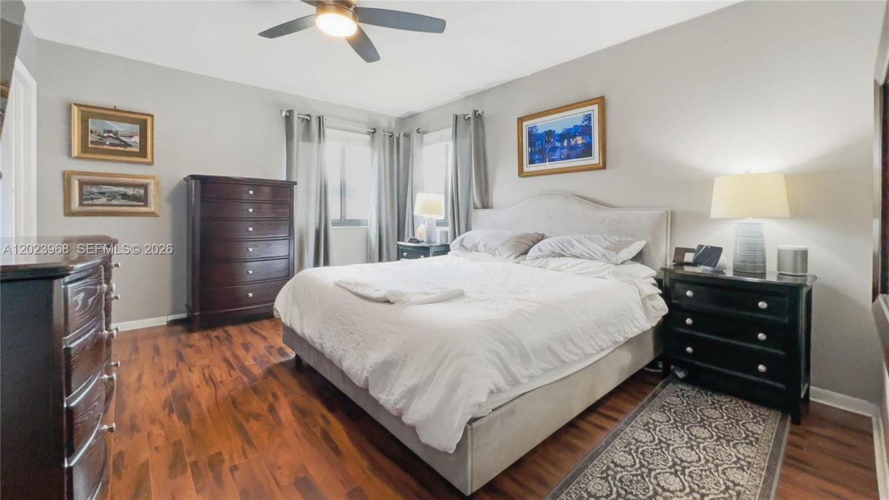 201 NW 106th Ter , Pembroke Pines, FL 33026 Photo