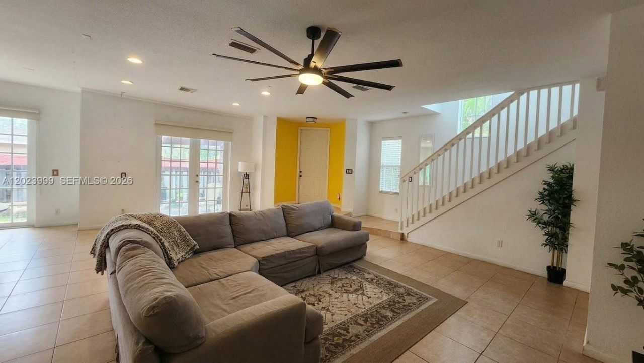 1806 SW 23rd St, Fort Lauderdale, FL 33315 Photo