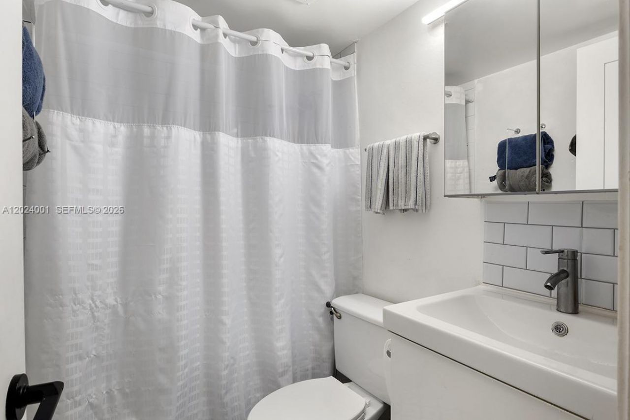 8701 SW 141st St , Unit L5, Palmetto Bay, FL 33176 Photo