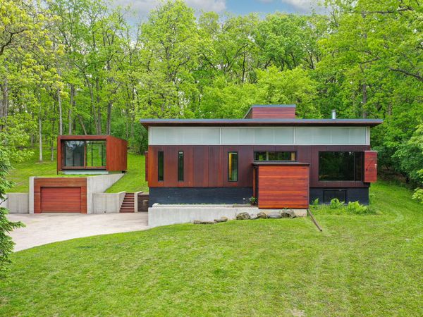 N6313 Paradise Dr, Spring Prairie, WI 53105