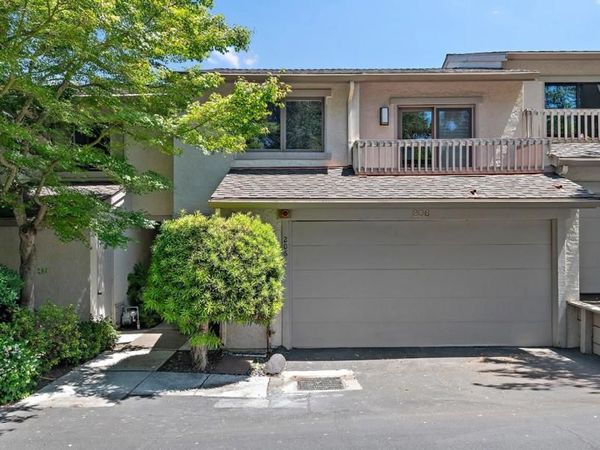 206 Sand Hill Circle, Menlo Park, CA 94025