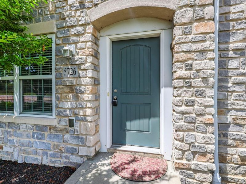 5726 Hayden Run Boulevard, Dublin, OH 43016 Photo 6