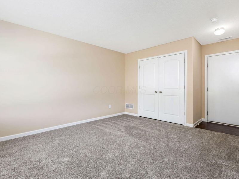5726 Hayden Run Boulevard, Dublin, OH 43016 Photo 9