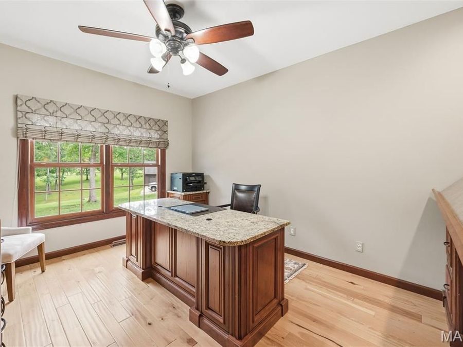 Property Image 27