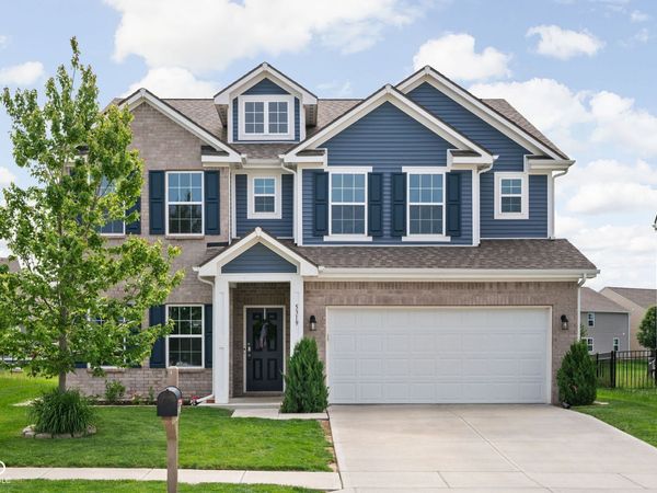 5319 Maywood Drive, Whitestown, IN 46075