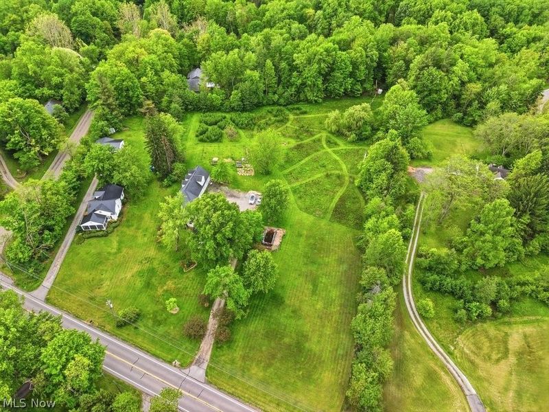 7429 Chagrin Road, Chagrin Falls, OH 44023 Photo 8