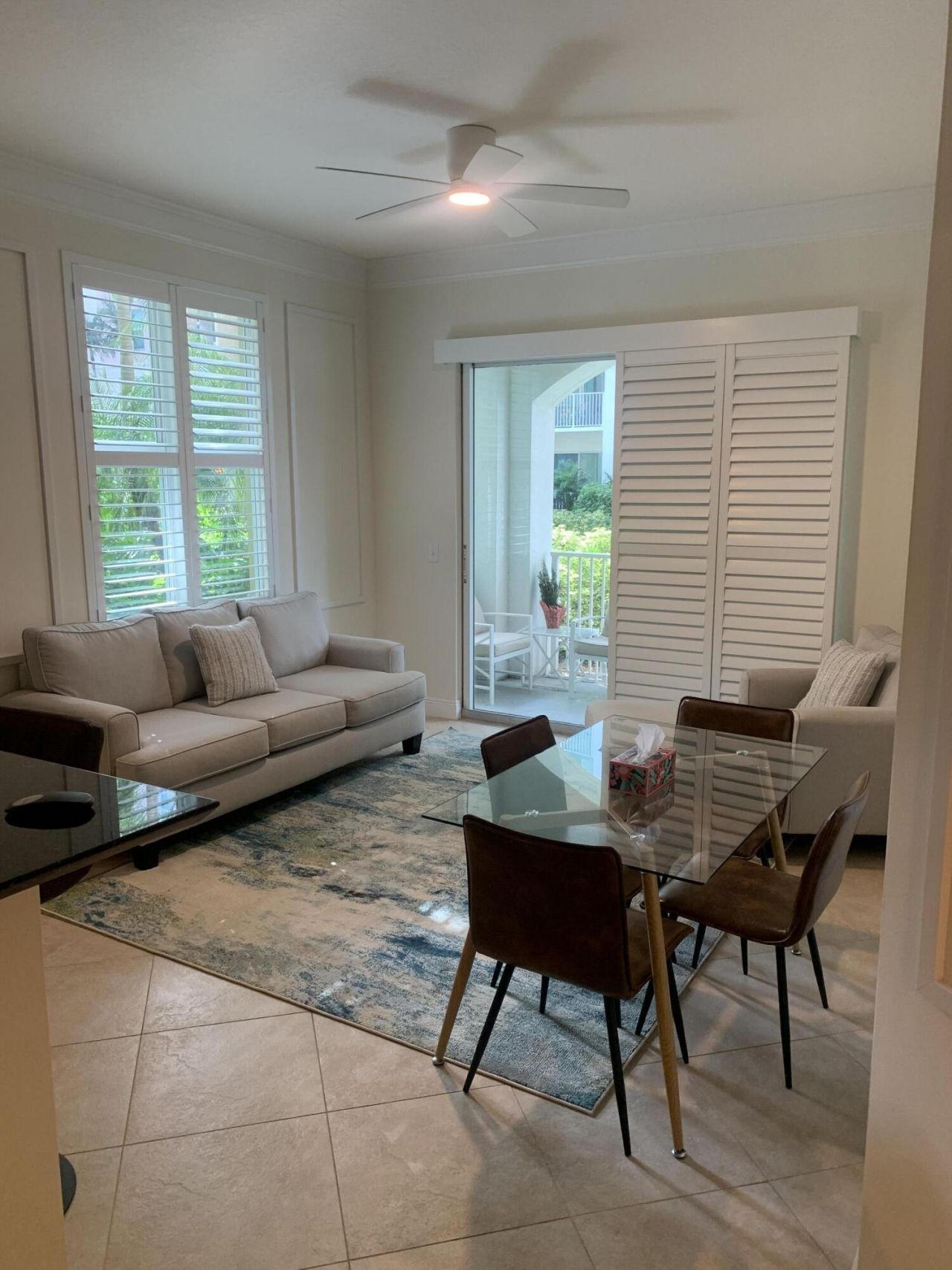 806 E Windward Way, Unit 111, Lantana, FL 33462 Photo
