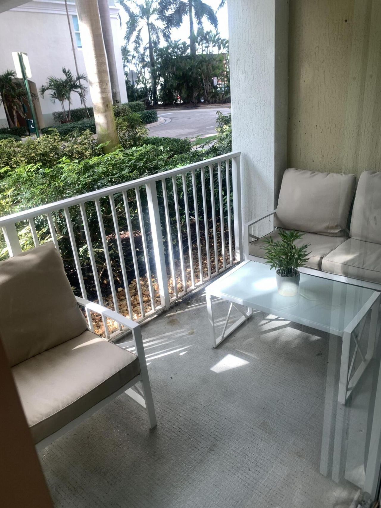 806 E Windward Way, Unit 111, Lantana, FL 33462 Photo