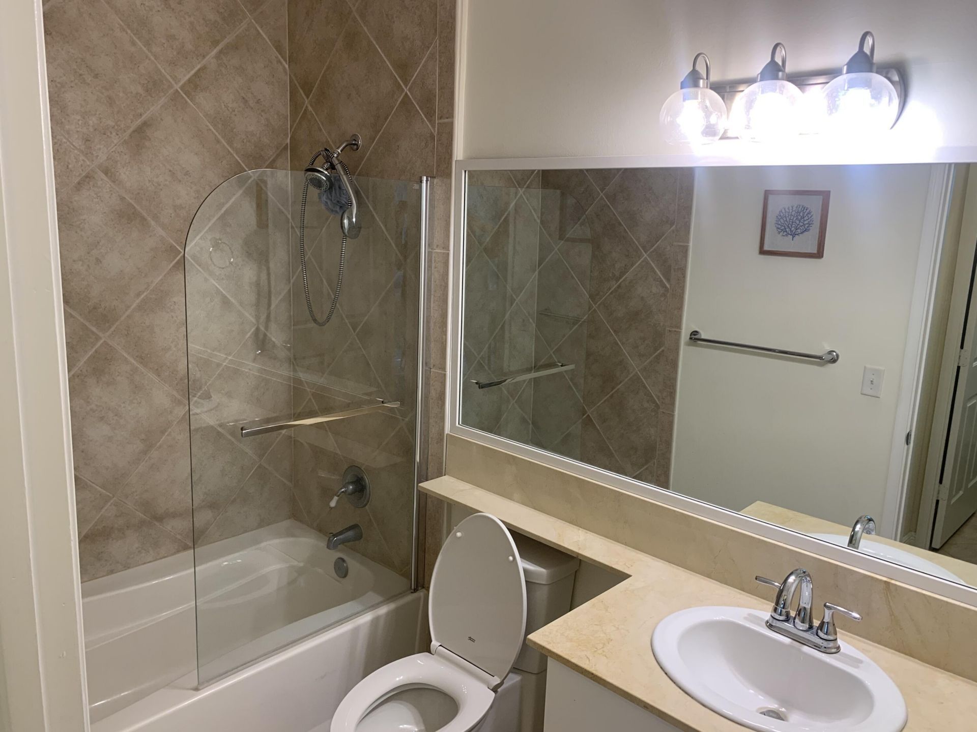 806 E Windward Way, Unit 111, Lantana, FL 33462 Photo