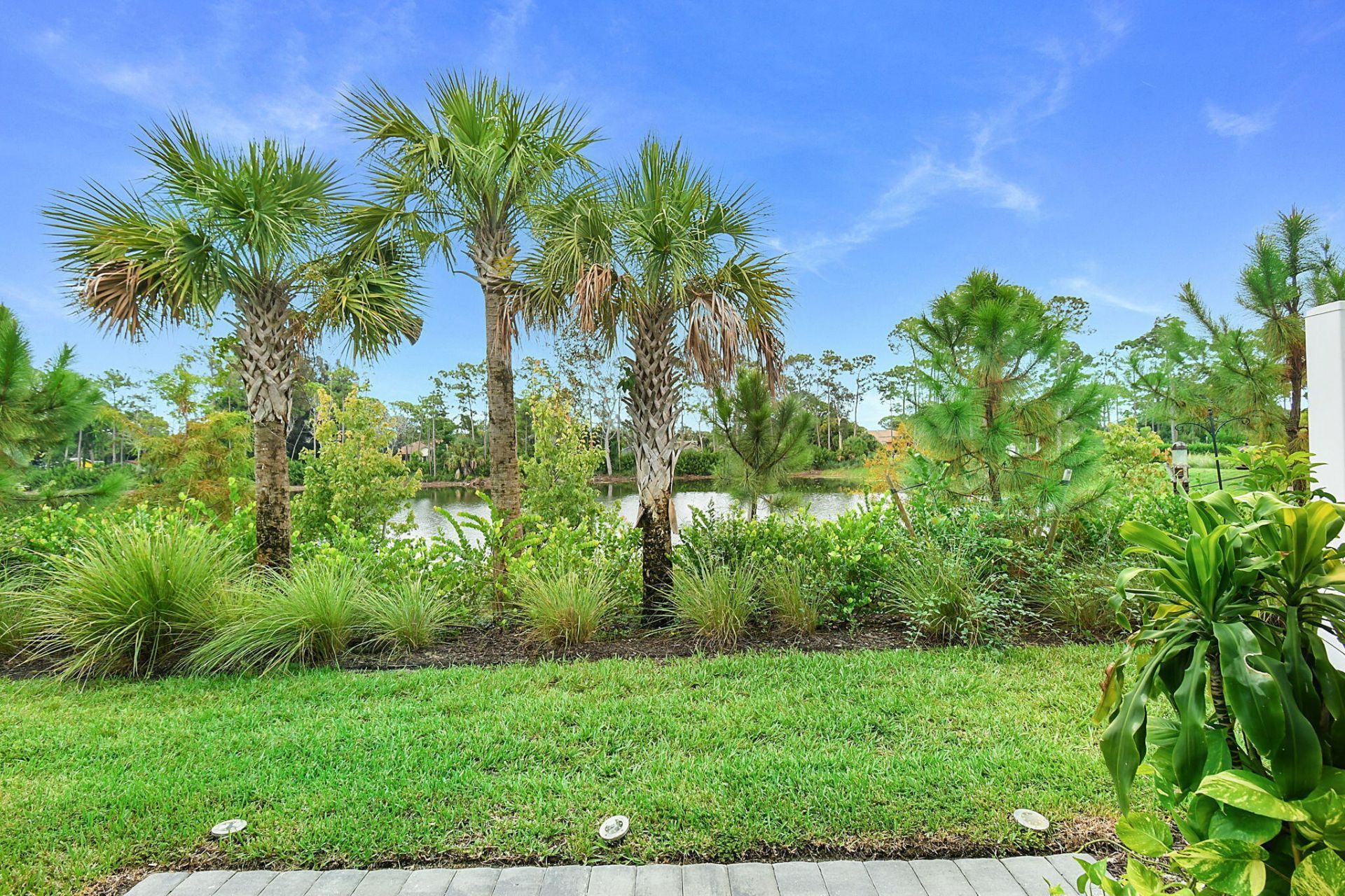 5766 SE Edgewater Circle, Stuart, FL 34997 Photo