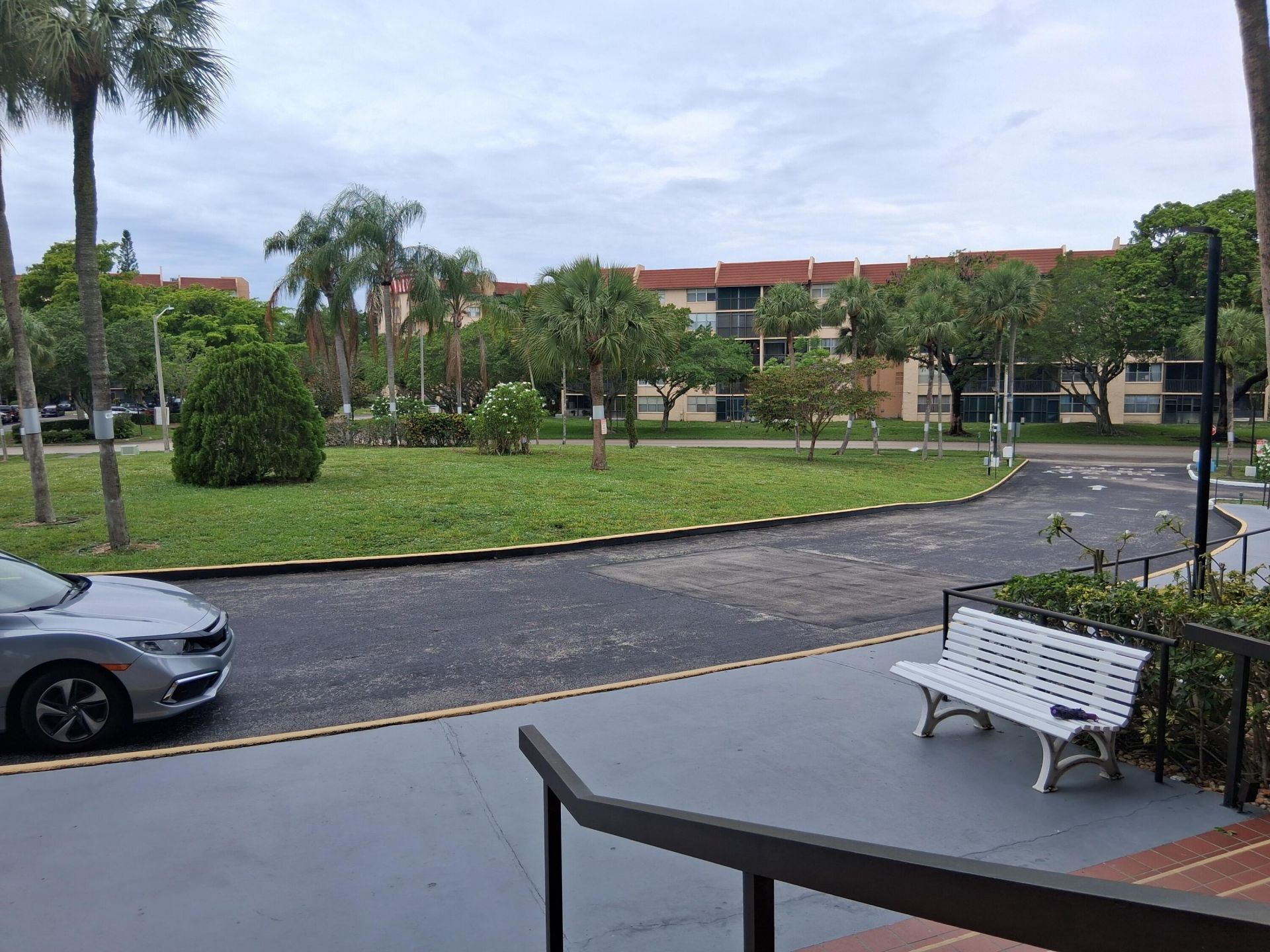 7001 Environ Boulevard, Unit 403, Lauderhill, FL 33319 Photo