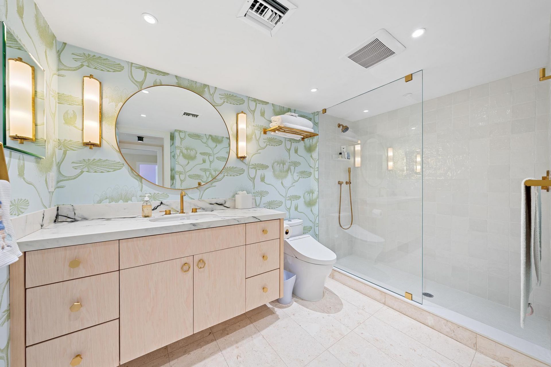 2773 S Ocean Boulevard, Unit 209, Palm Beach, FL 33480 Photo