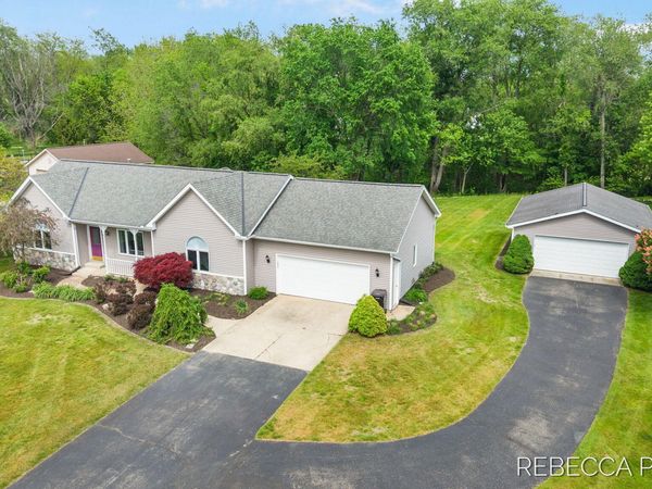 3569 Walnut Park Drive, Hamilton, MI 49419
