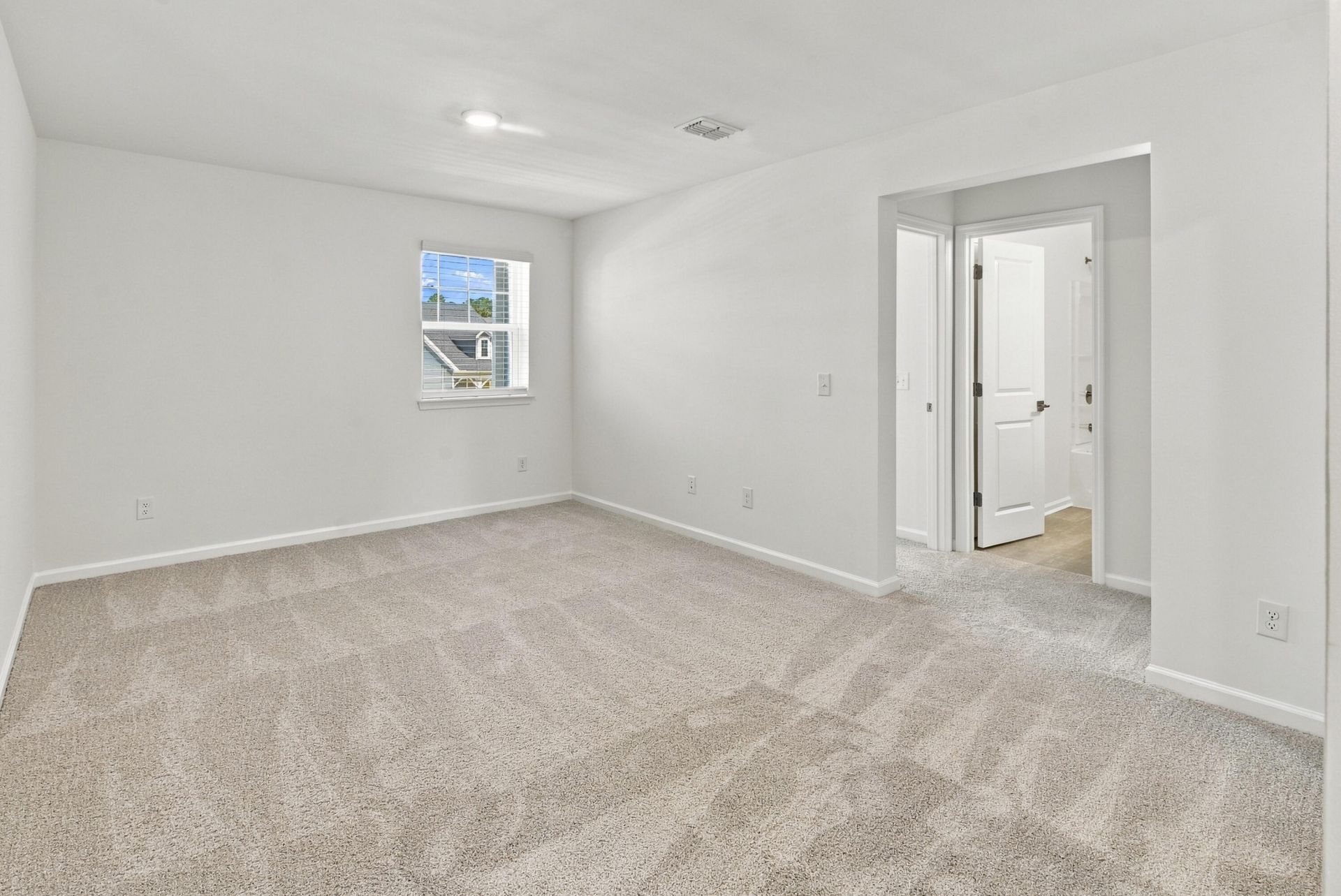 458 White Magnolia Street Photo 11