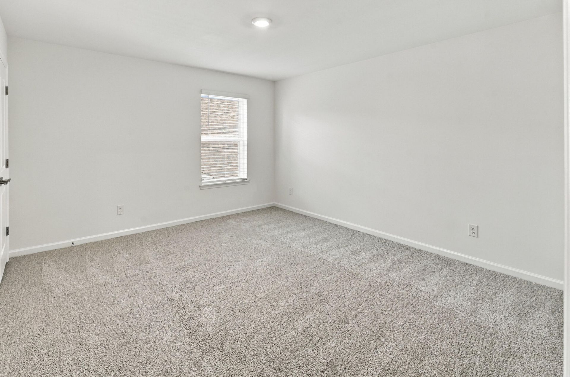 458 White Magnolia Street Photo 19