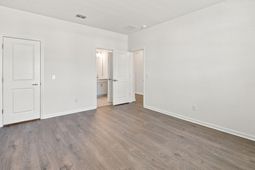 458 White Magnolia Street photo 4
