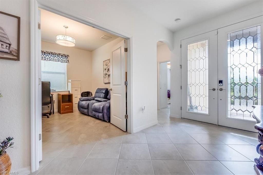 3335 Menores Way, Fort Myers, FL 33905 Photo