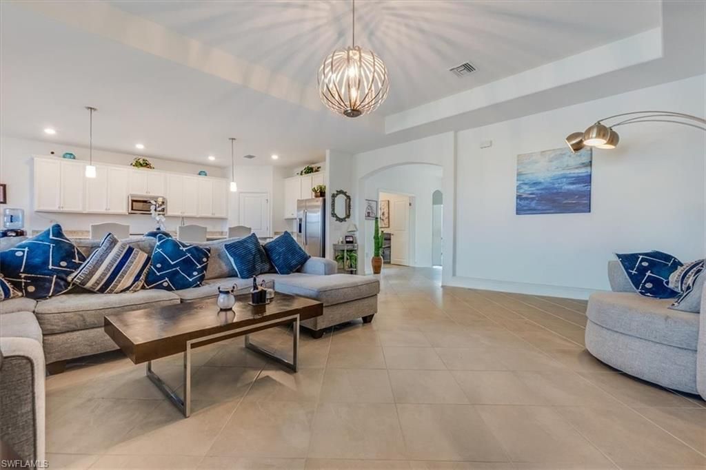 3335 Menores Way, Fort Myers, FL 33905 Photo