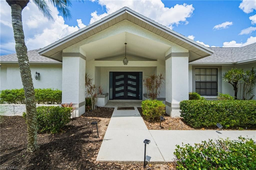 14557 Eagle Ridge Dr, Fort Myers, FL 33912 Photo
