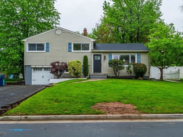 58 Glenwood Rd, Fanwood, NJ 07023
