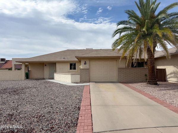1612 Leisure World, Mesa, AZ 85206