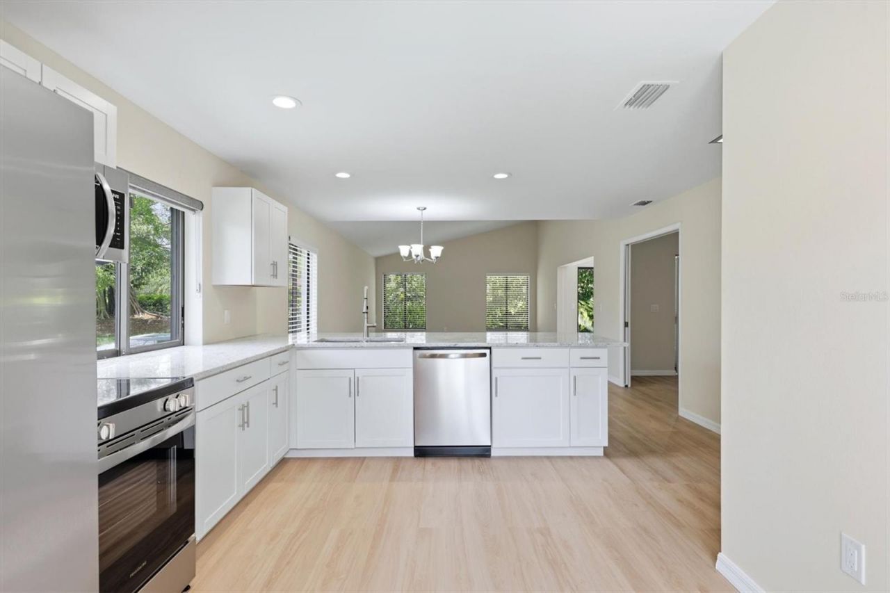 6403 Pelican Drive, Bradenton, FL 34210 Photo