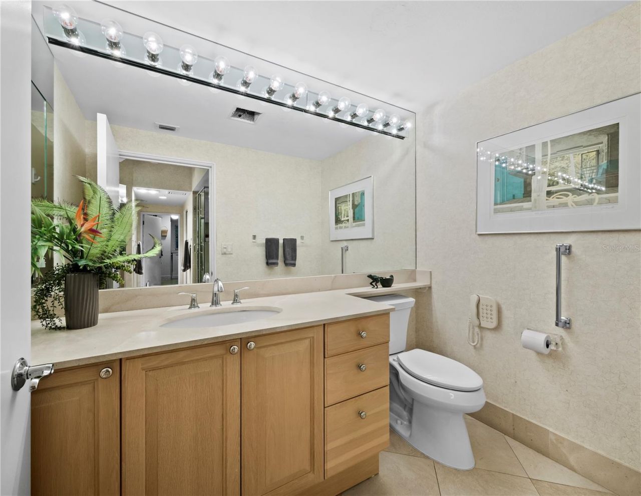 3030 Grand Bay Boulevard, Unit 312, Longboat Key, FL 34228 Photo