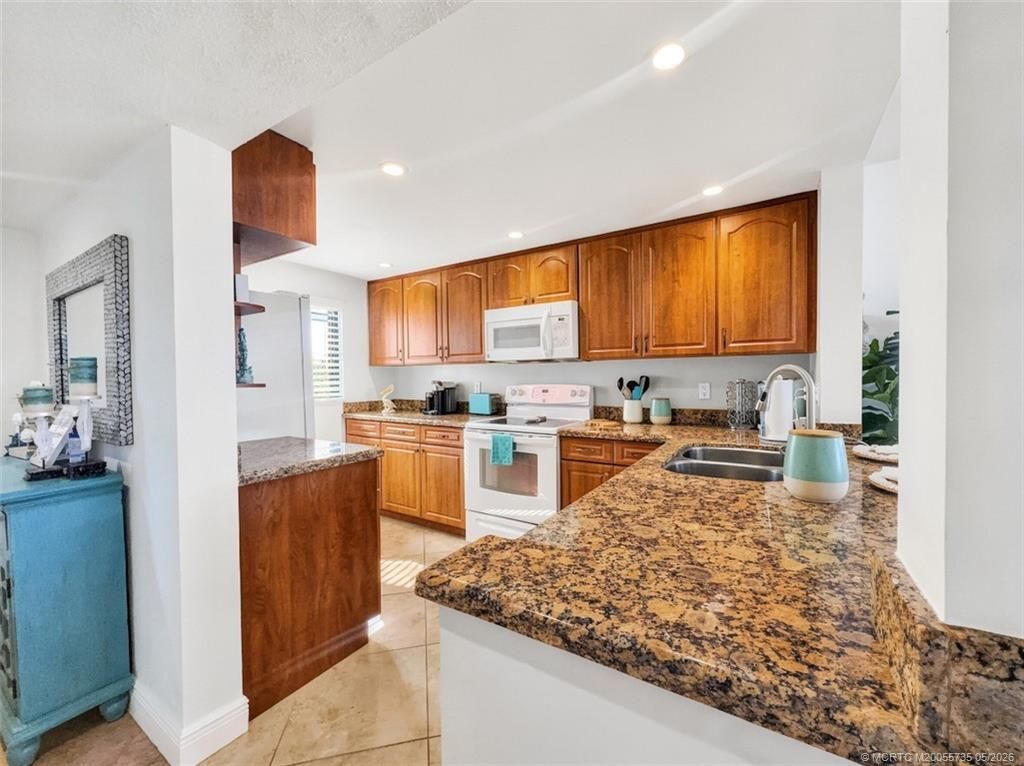 10102 S Ocean Drive, Unit 401A, Jensen Beach, FL 34957 Photo
