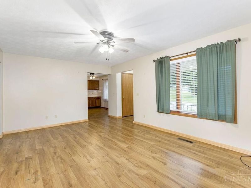 1143 Derby Road, Springfield, OH 45503 Photo 4