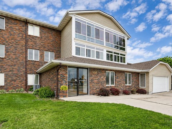 301 SE Delaware Avenue, Unit 302, Ankeny, IA 50021