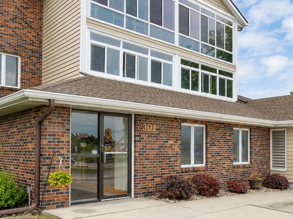 301 SE Delaware Avenue, Unit 302, Ankeny, IA 50021