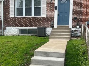 135 ERVIN AVENUE, MARCUS HOOK, PA 19061