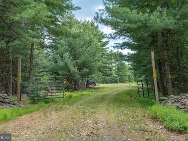 00 CUMMINS HILL ROAD, MILFORD, PA 18337