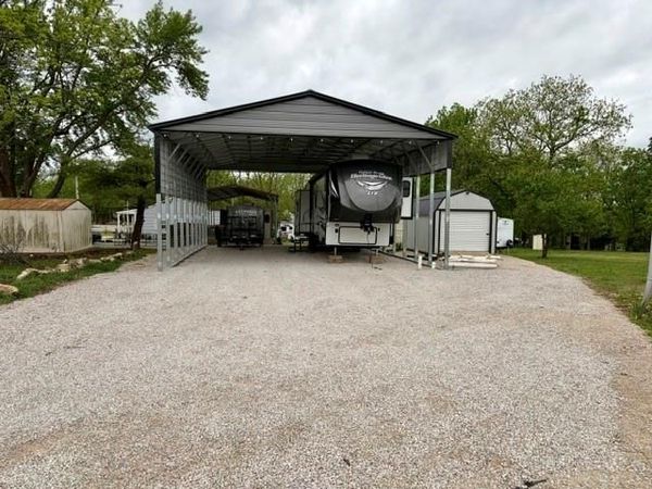 5 Hale Court, Linn Valley, KS 66040