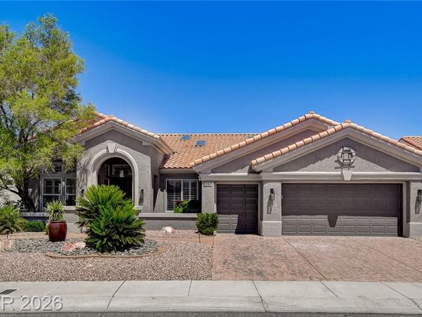 2240 Sun Cliffs Street , Las Vegas, NV 89134