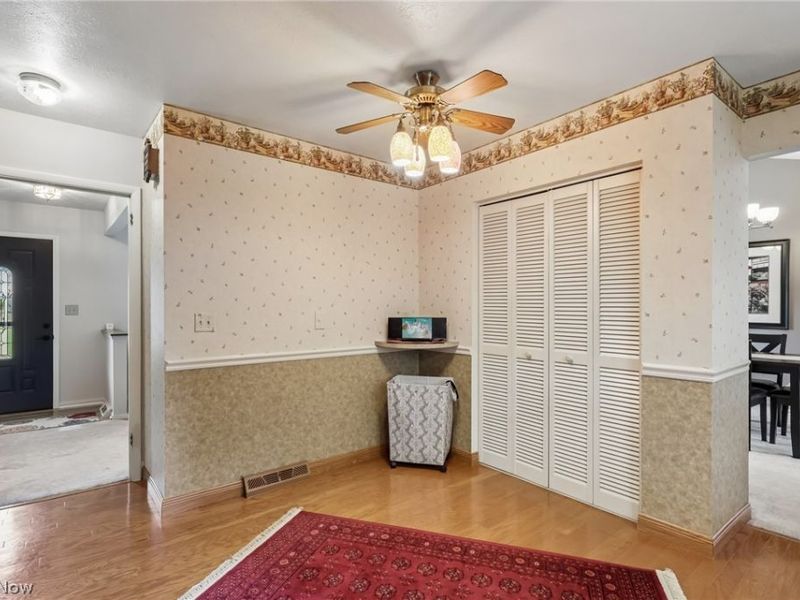 7972 Glen Oaks Drive NE, Howland, OH 44484 Photo 15
