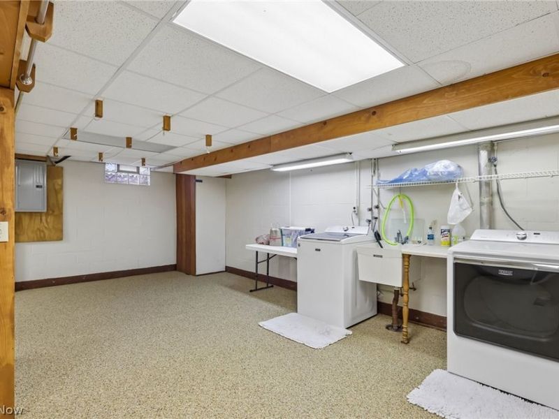 7972 Glen Oaks Drive NE, Howland, OH 44484 Photo 35