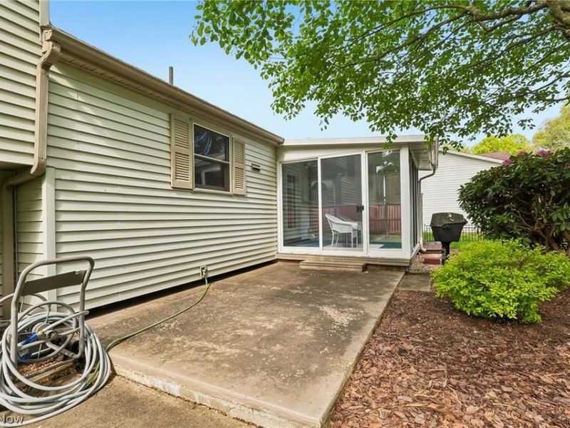 7972 Glen Oaks Drive NE, Howland, OH 44484 Photo 41