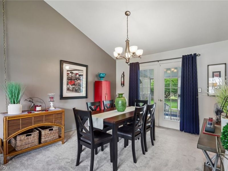 7972 Glen Oaks Drive NE, Howland, OH 44484 Photo 8