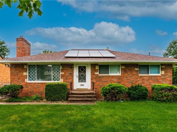 6572 Beverly Drive , Parma Heights, OH 44130